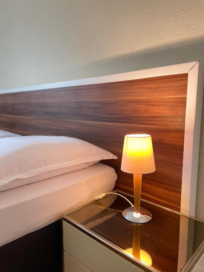 Apartmenthaus Sonnen ดุสเซลดอร์ฟ ภายนอก รูปภาพ