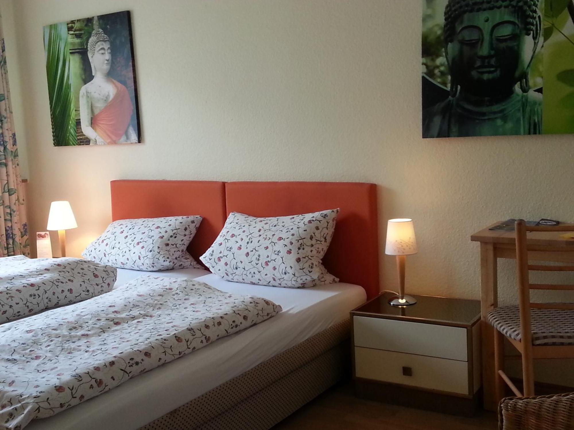 Apartmenthaus Sonnen ดุสเซลดอร์ฟ ภายนอก รูปภาพ