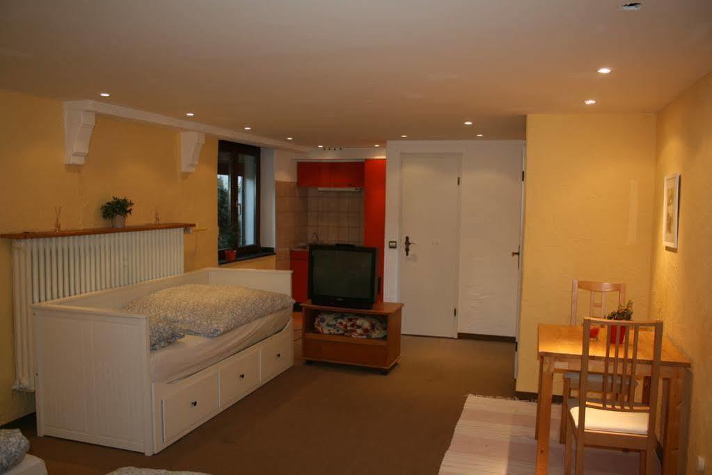 Apartmenthaus Sonnen ดุสเซลดอร์ฟ ภายนอก รูปภาพ